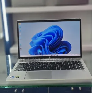 New Laptop HP ProBook 430 16GB Intel Core i7 SSD 1T