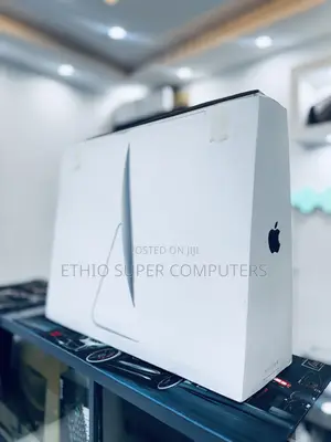 New Desktop Computer Apple iMac 16GB Intel Core i5 SSD 256GB