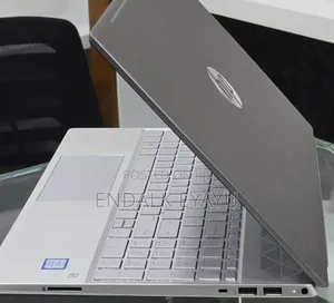 New Laptop HP Pavilion 15 8GB Intel Core i7 SSD 256GB