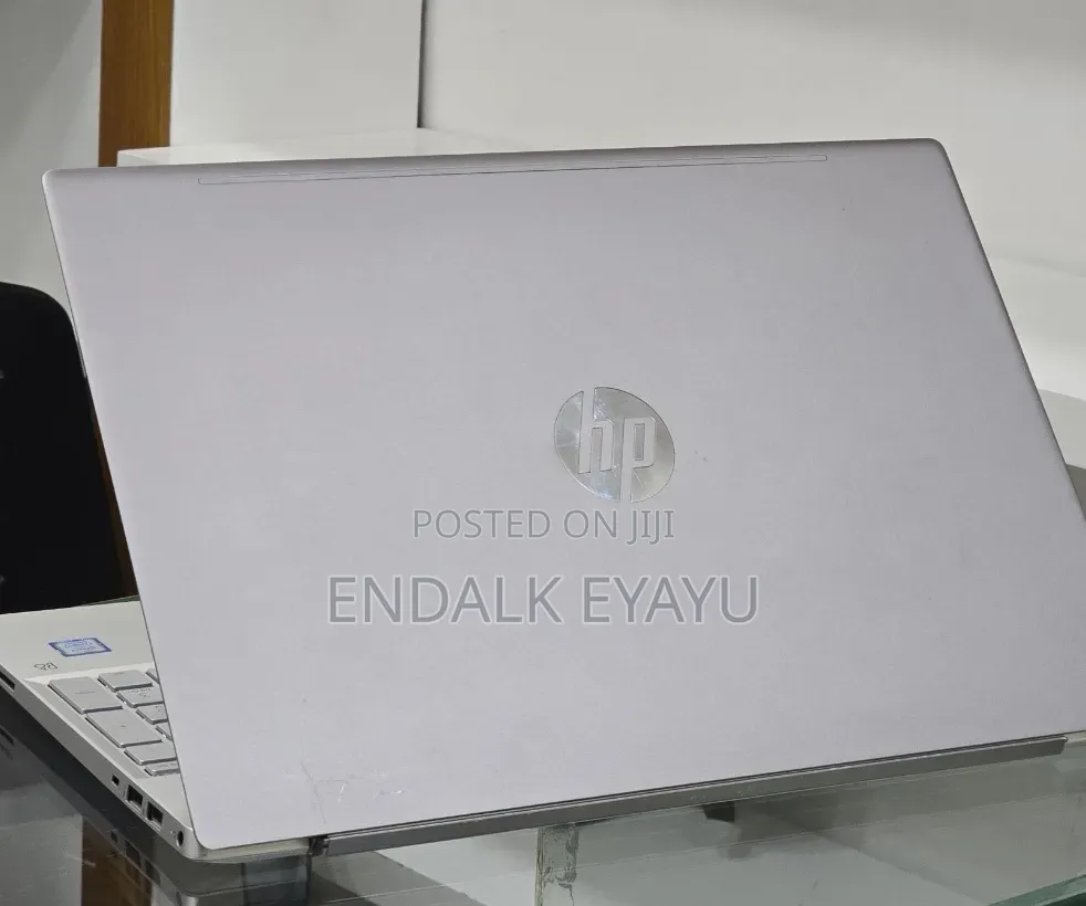 New Laptop HP Pavilion 15 8GB Intel Core i7 SSD 256GB
