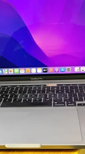New Laptop Apple MacBook Pro 2018 32GB Intel Core i9 SSD 2T
