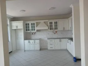 4bdrm Apartment in Real, Bole for rent