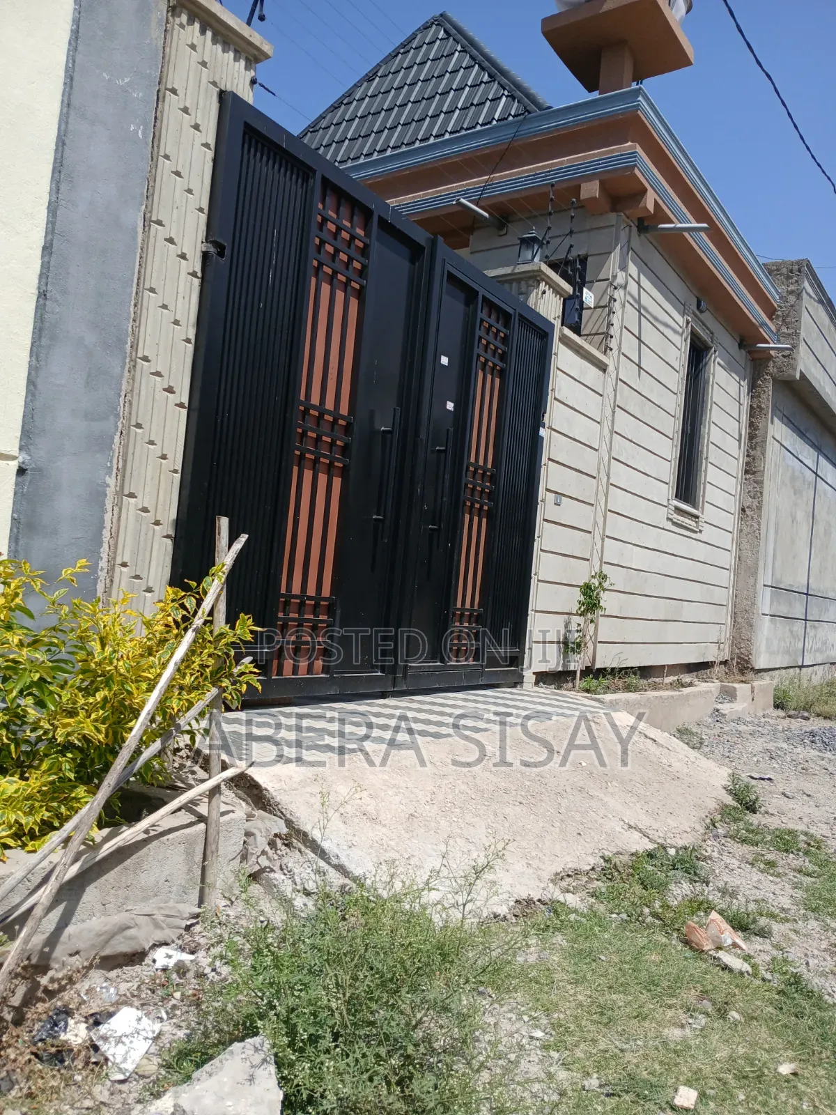 Furnished 4bdrm House in ዱከም ከተማ, East Shewa for sale
