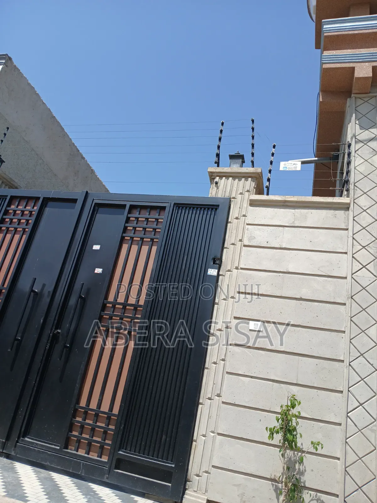 Furnished 4bdrm House in ዱከም ከተማ, East Shewa for sale