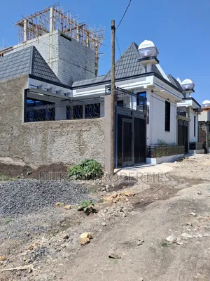 Furnished 4bdrm House in ዱከም ከተማ, East Shewa for sale