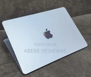 New Laptop Apple MacBook Air 2025 M4 16GB Apple M4 SSD 256GB