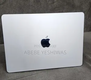 New Laptop Apple MacBook Air 2025 M4 16GB Apple M4 SSD 256GB