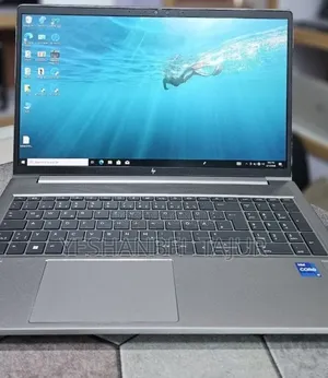 New Laptop HP ZBook Studio G8 32GB Intel Core i7 SSD 512GB