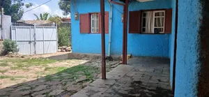 5bdrm House in በይዞታ 217Sqm በካርታ 189, Gullele for sale