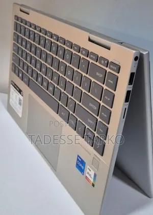 New Laptop HP Envy X360 8GB Intel Core i5 SSD 512GB