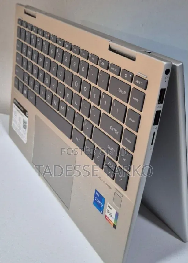 New Laptop HP Envy X360 8GB Intel Core i5 SSD 512GB