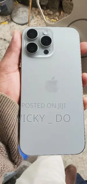 Apple iPhone 16 Pro Max 256 GB Gray