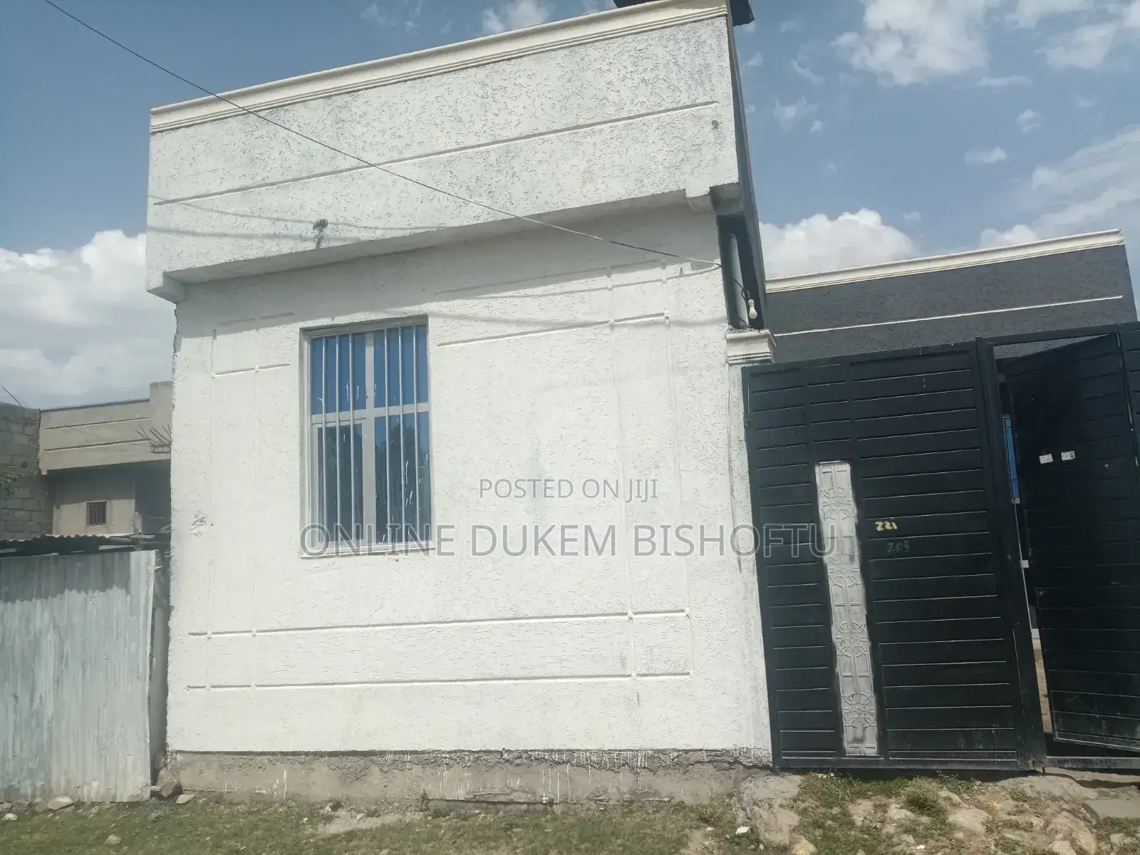 Furnished 7bdrm House in Dukem, East Shewa for sale