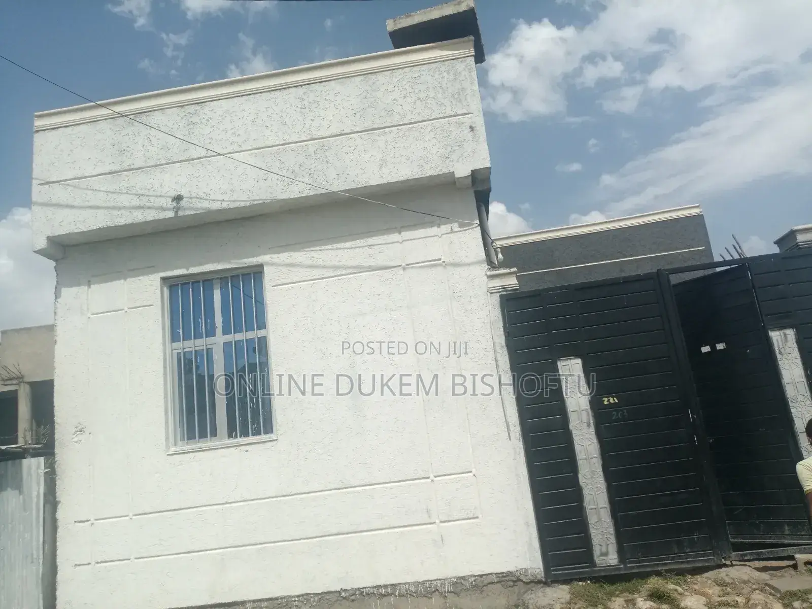 Furnished 7bdrm House in Dukem, East Shewa for sale