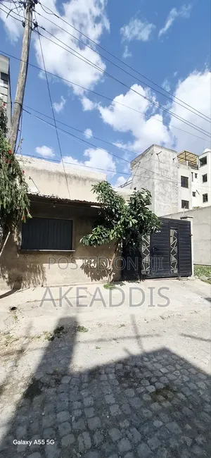Furnished 4bdrm Villa in Bole Ayat for sale