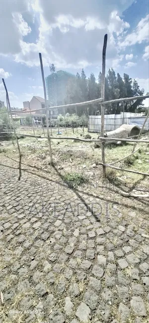 4bdrm House in Bole Ayat for sale