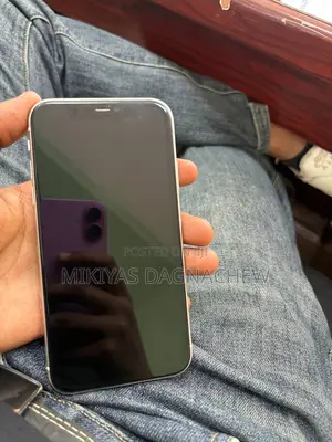 Apple iPhone 11 128 GB White
