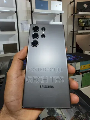 New Samsung Galaxy S24 Ultra 256 GB Black