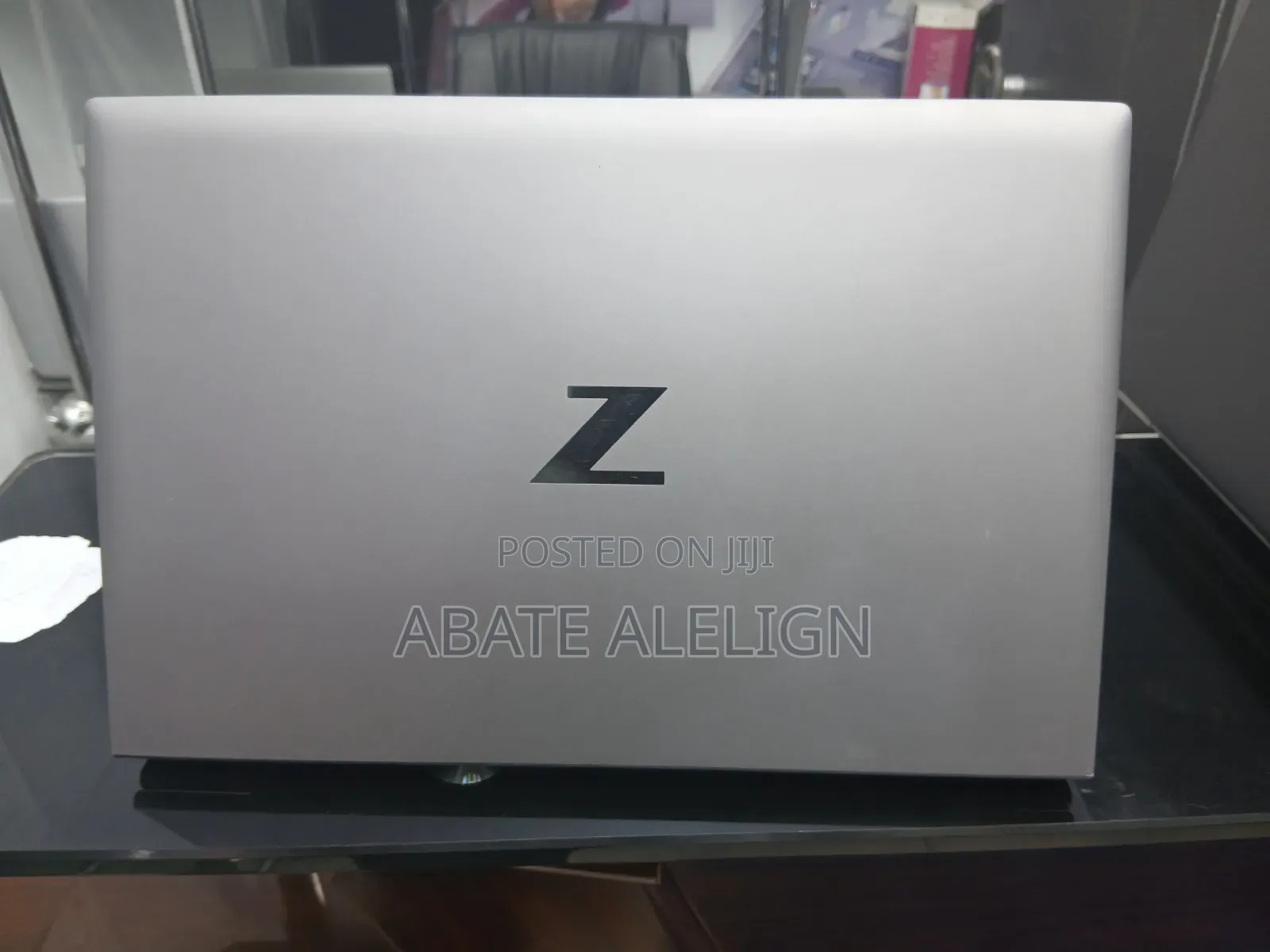 New Laptop HP ZBook Firefly G8 16GB Intel Core i5 SSD 512GB