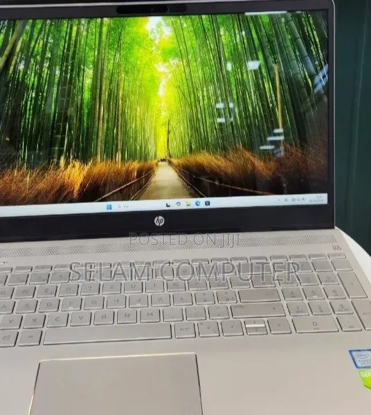 New Laptop HP Pavilion 15 16GB Intel Core i7 SSD 512GB