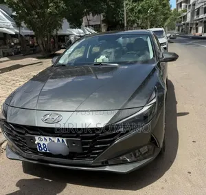 Hyundai Avante 2021