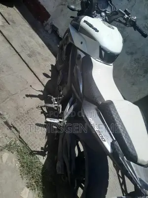 New Bajaj Pulsar NS 200 2017 White