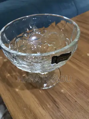 Icecream and Fruit Punch Glass Cup የሚያምር የአይስክሬም እና ፍሩት ፓንች ብርጭቆ