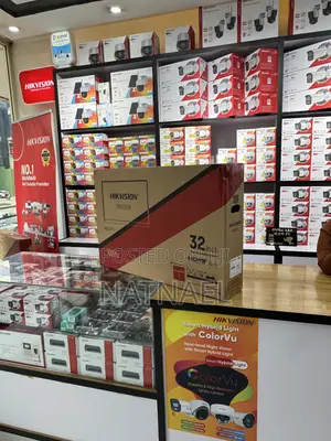 Hik Vision 32 Inches Monitor