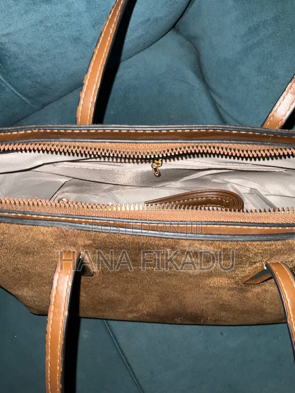 Elegant Women Bag for School, Work and Everyday.