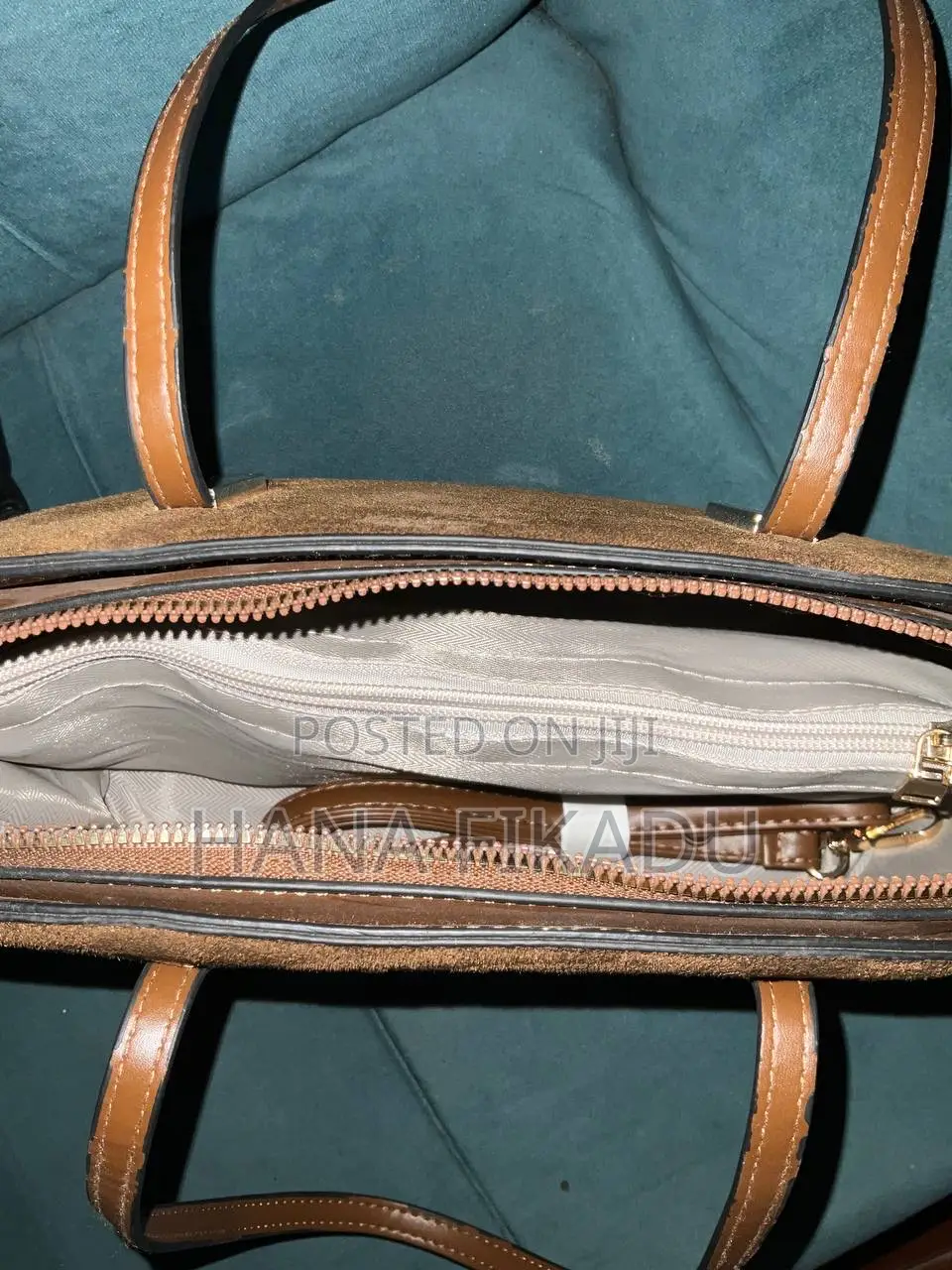 Elegant Women Bag for School, Work and Everyday.