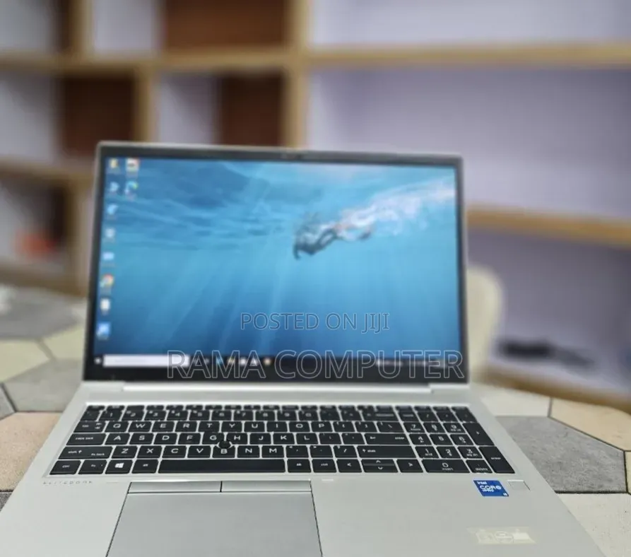 New Laptop HP EliteBook 850 G8 16GB Intel Core i5 SSD 512GB