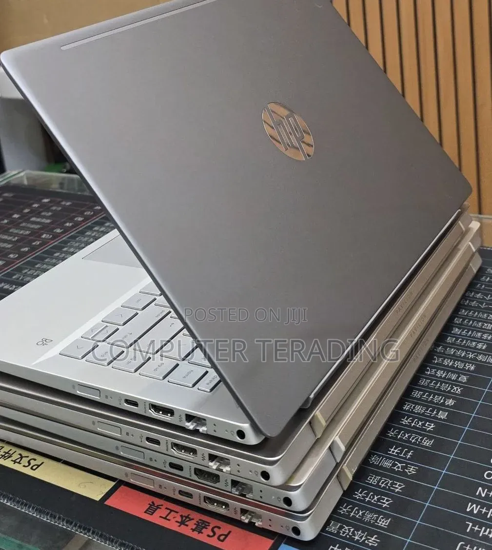 New Laptop HP Pavilion 15 8GB Intel Core i5 SSD 512GB