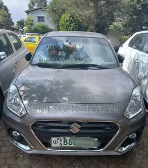 Suzuki Dzire 2022 Silver