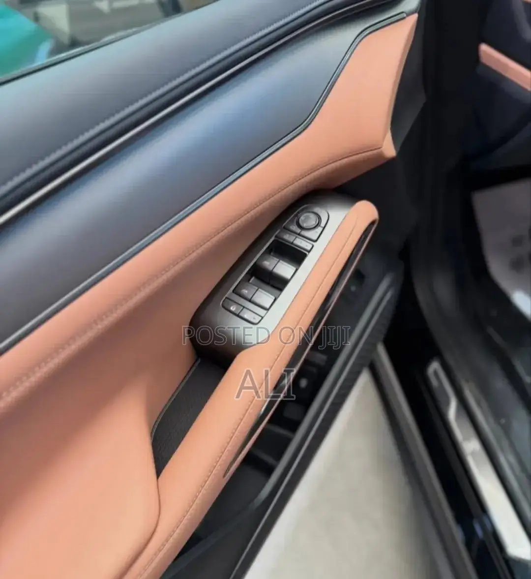 New BYD Song L DM-i 2025 Matt Black