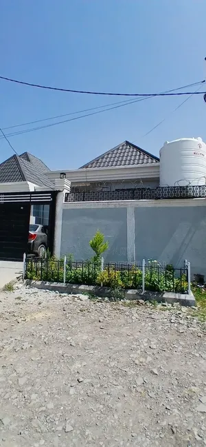 3bdrm Villa in Akaky Kaliti for sale
