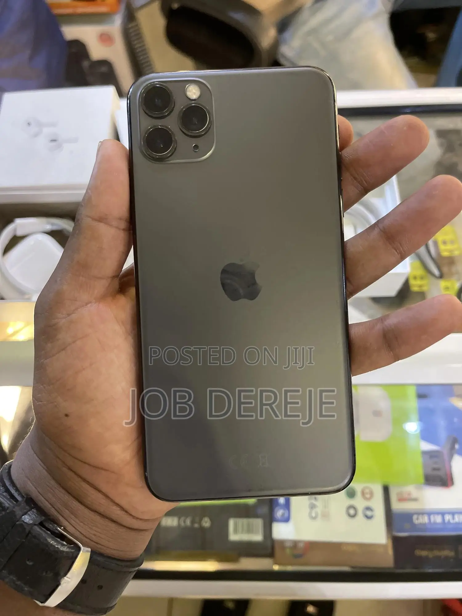 New Apple iPhone 11 Pro Max 256 GB Black