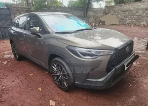 Toyota Corolla Cross Hybrid 2025 Gray