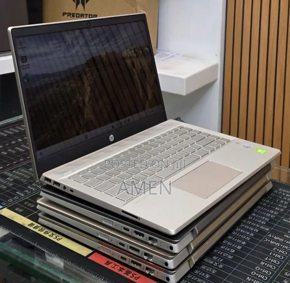 New Laptop HP Pavilion 15 8GB Intel Core i5 SSD 512GB
