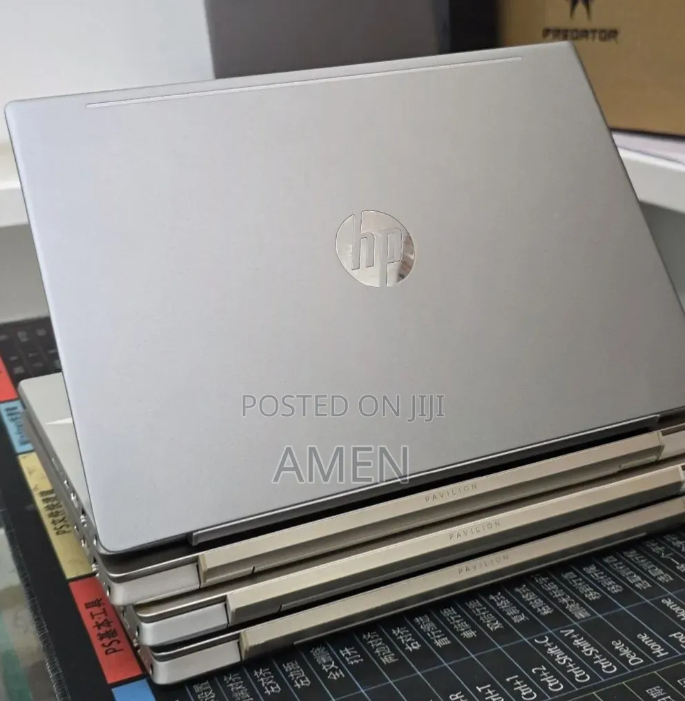 New Laptop HP Pavilion 15 8GB Intel Core i5 SSD 512GB