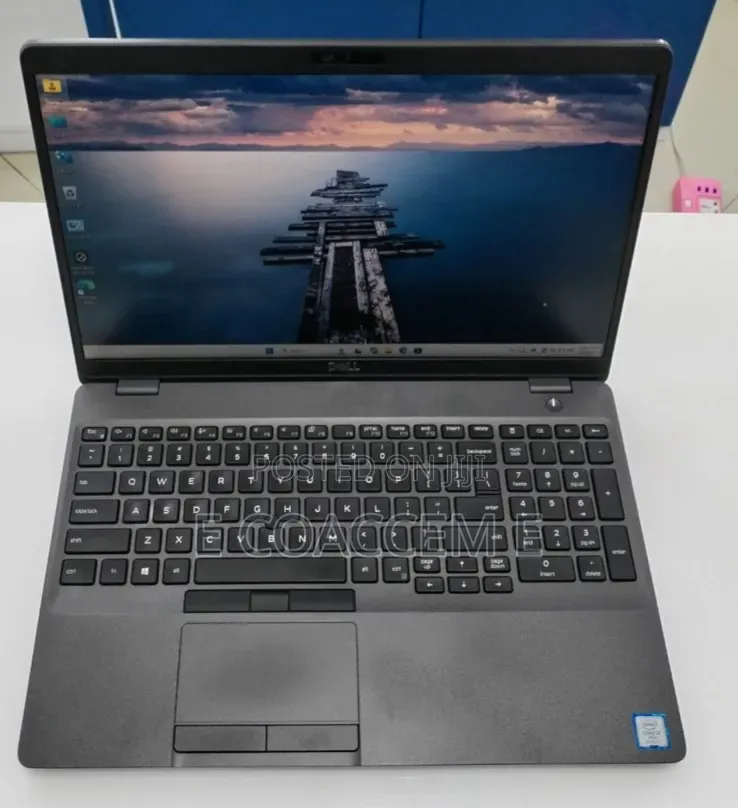 New Laptop Dell 16GB Intel Core i7 SSD 512GB