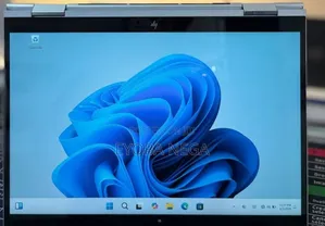 New Laptop HP EliteBook X360 1030 16GB Intel Core i7 SSD 512GB