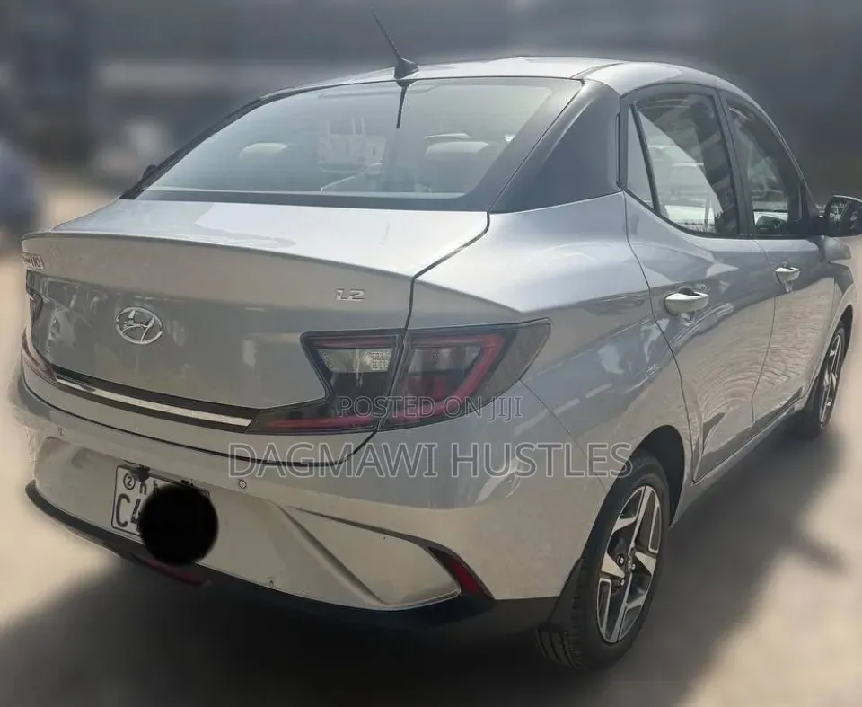 Hyundai I10 2023 Silver