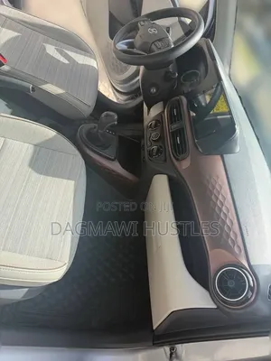 Hyundai I10 2023 Silver