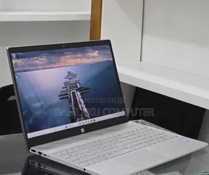 New Laptop HP Pavilion 15 8GB Intel Core i7 SSD 256GB