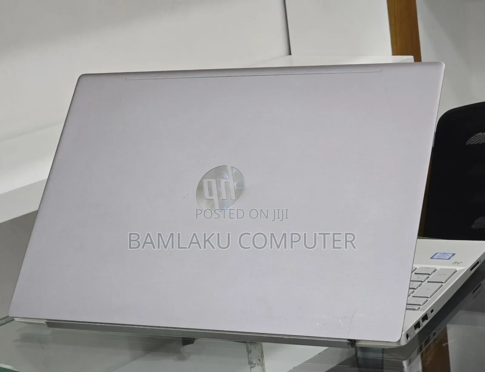 New Laptop HP Pavilion 15 8GB Intel Core i7 SSD 256GB