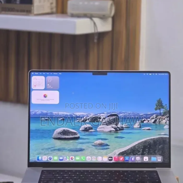 New Laptop Apple MacBook Pro 2021 M1 32GB Apple M1 SSD 512GB