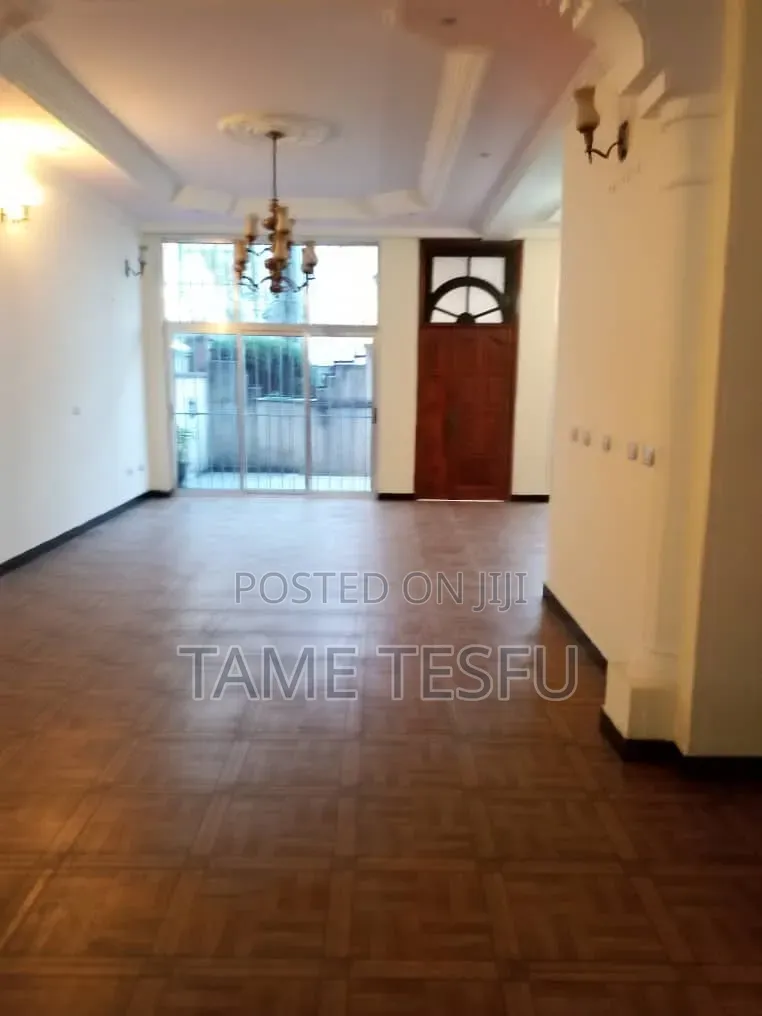 Furnished 4bdrm House in ሀያት, Yeka for sale