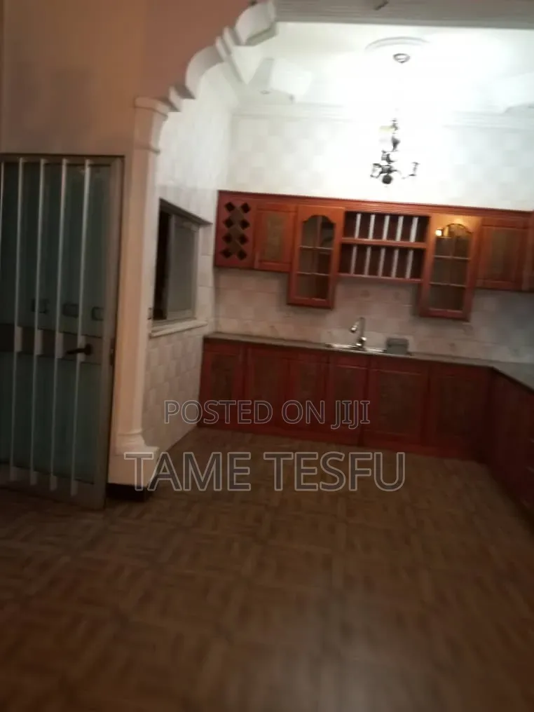 Furnished 4bdrm House in ሀያት, Yeka for sale
