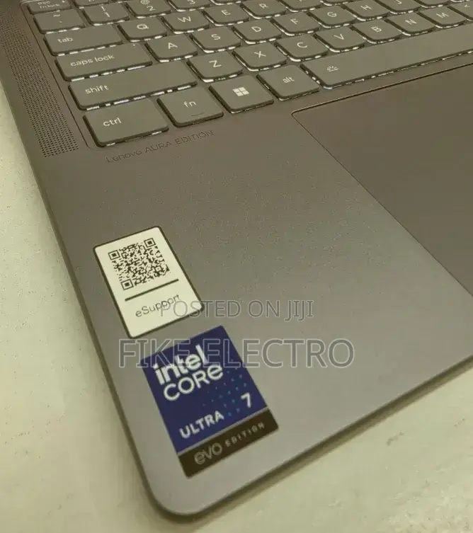 New Laptop Lenovo Yoga 7i 32GB Intel Core Ultra 7 SSD 1T