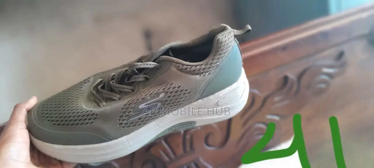 Men's Sneakers